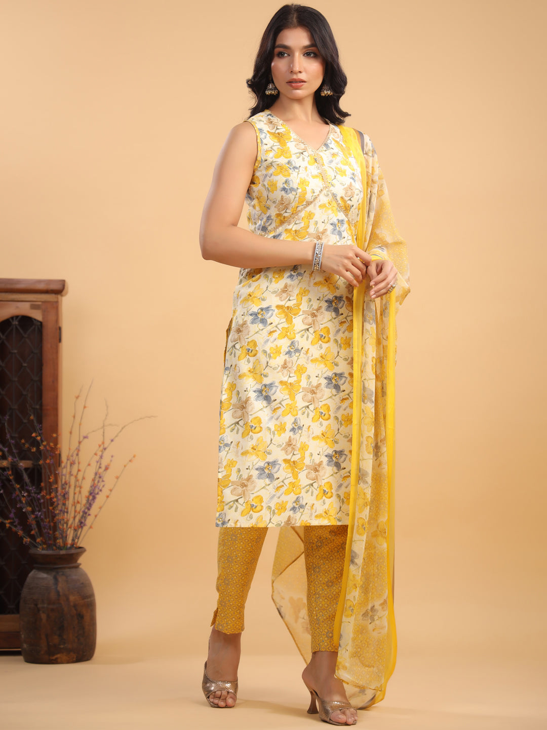Off White Rayon Floral Printed Straight Kurta With Pant & Dupatta Set