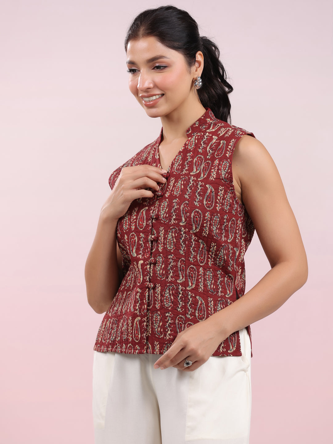 Maroon Pure Cotton Paisley Printed Quilted Regular Vest Jacket
