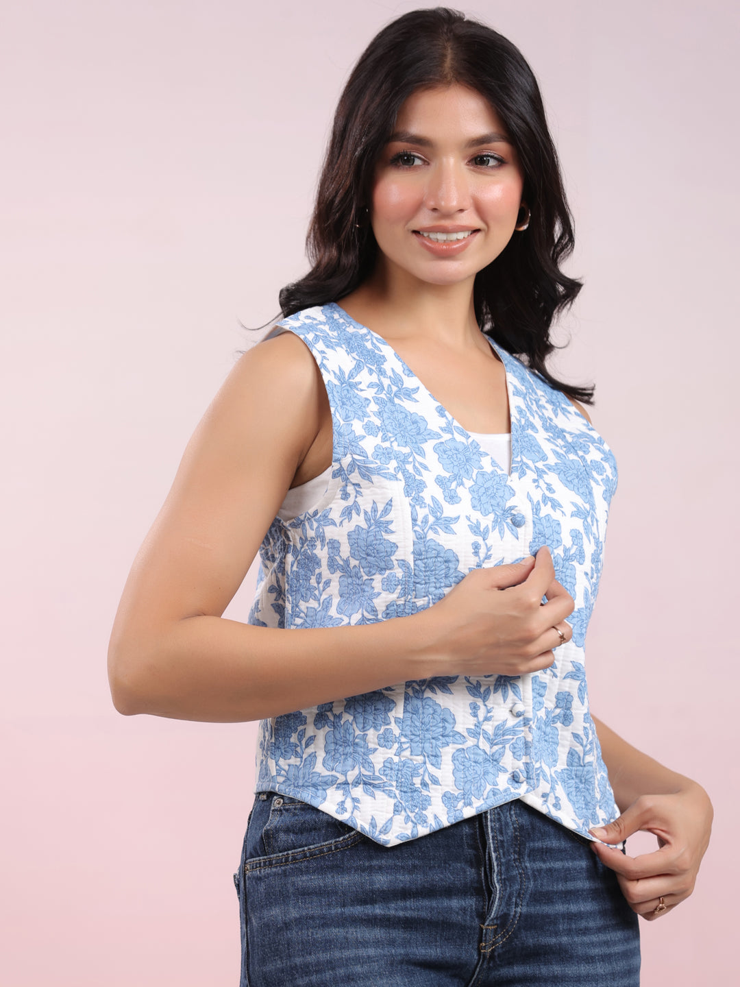 White Pure Cotton Floral Printed Regular Quilted Vest Jacket