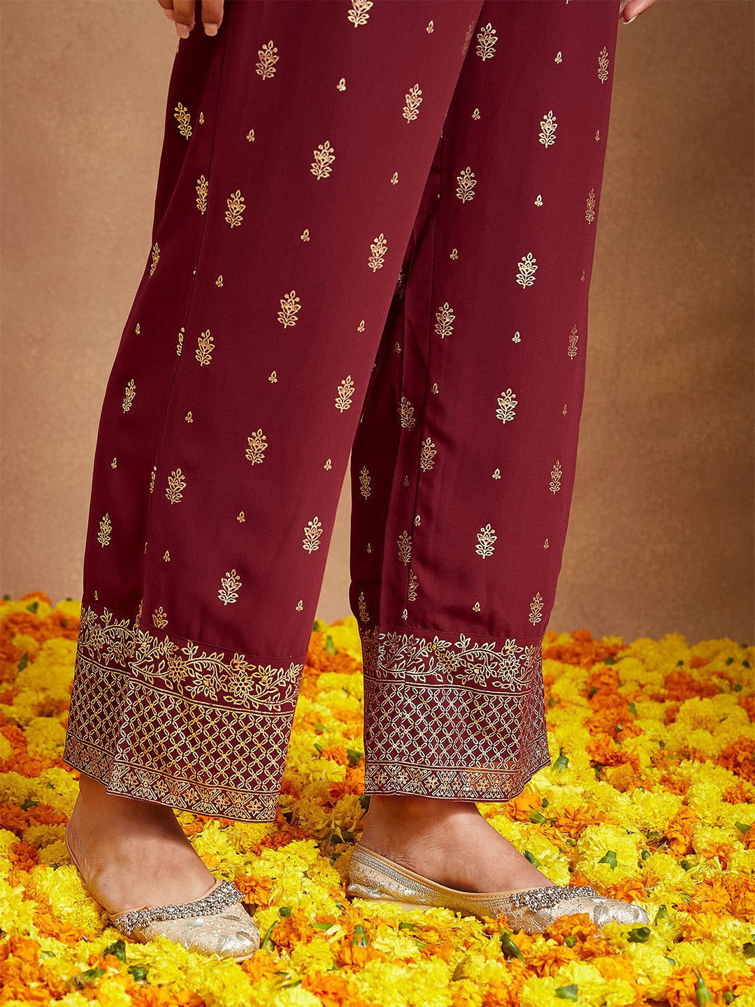 Janasya Women's Maroon Georgette Embellished Foil Printed Front-open Tiered Kurta Pant Set