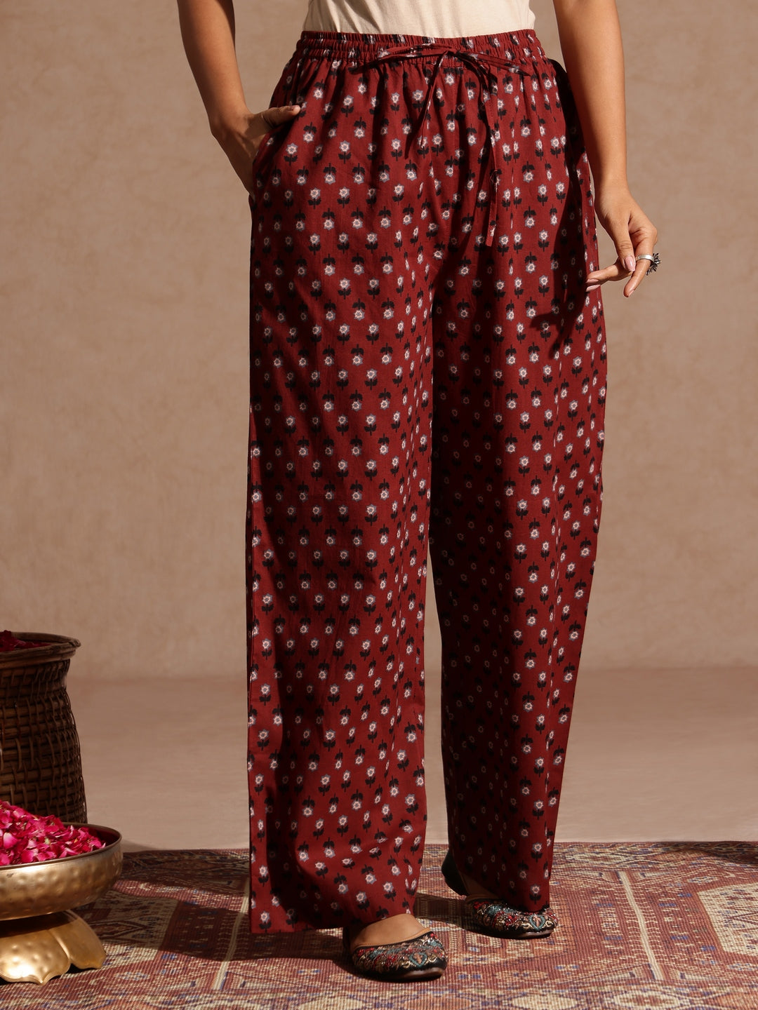 Janasya Women's Maroon Pure Cotton Floral Printed Straight Kurta Set