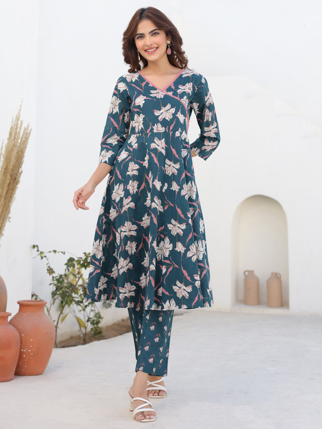 Janasya Women's Teal Blue Pure Cotton Floral Printted A-line Kurta Pant Set