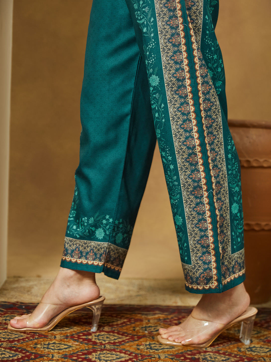 Janasya Women's Teal Blue Cotton Blend Ethnic Motifs Printed Pakistani Style Straight Kurta Set