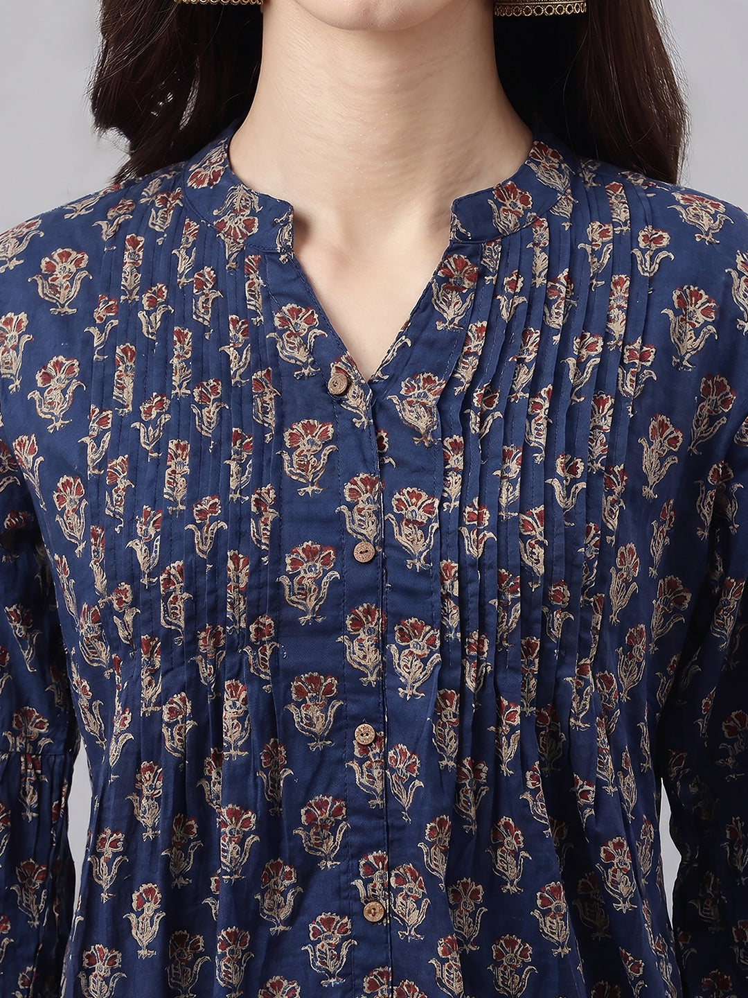 Janasya Women's Blue Pure Cotton Ethnic Motifs Printed Straight Kurta