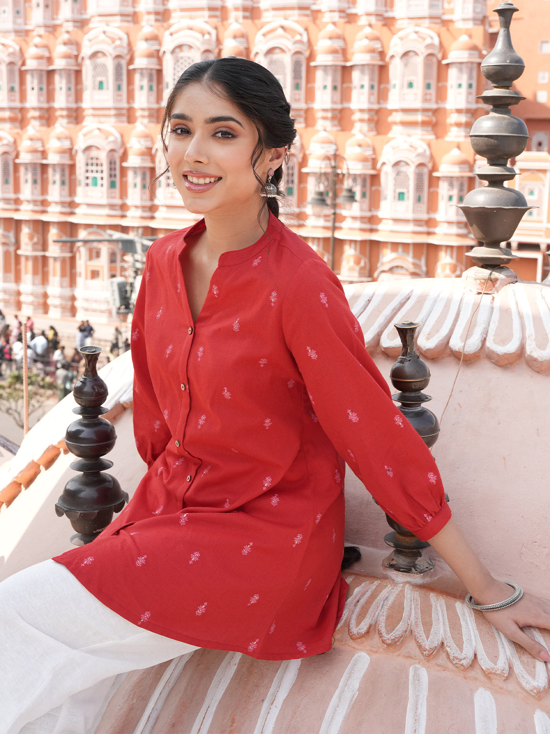 Janasya Women's Red Linen Cotton Foil Print Straight Tunic