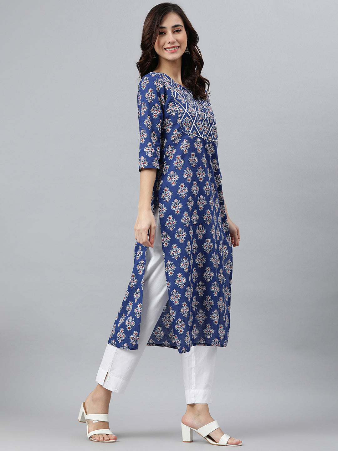 Blue Cotton Floral Print Straight Kurta Janasya