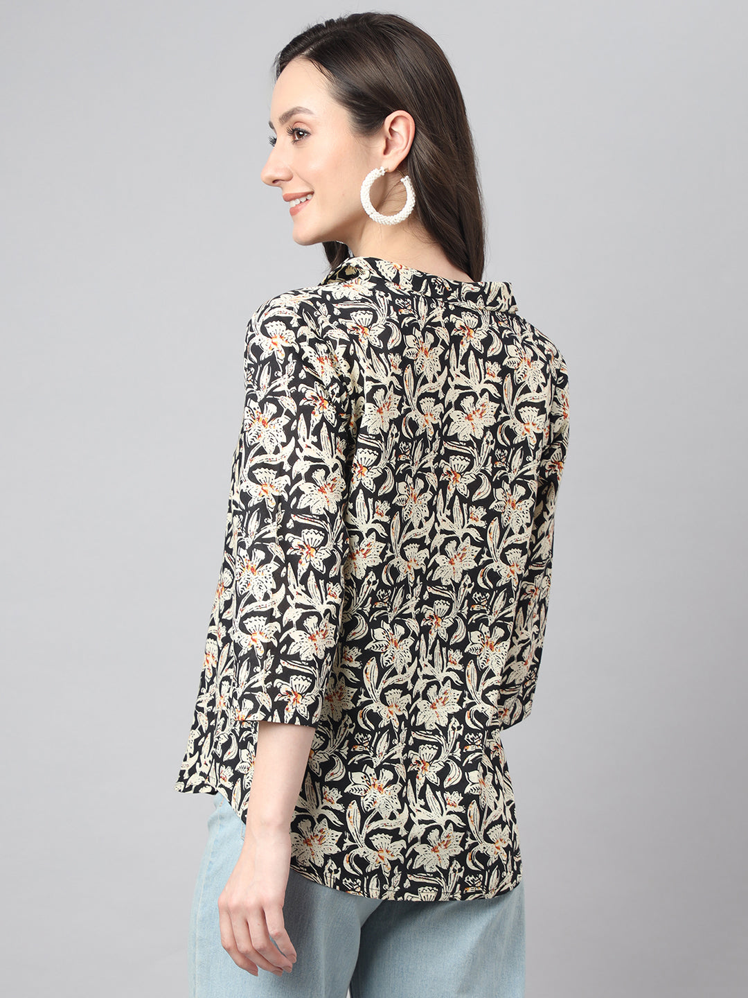 Women's Black Cotton Floral Print Regular Top Janasya