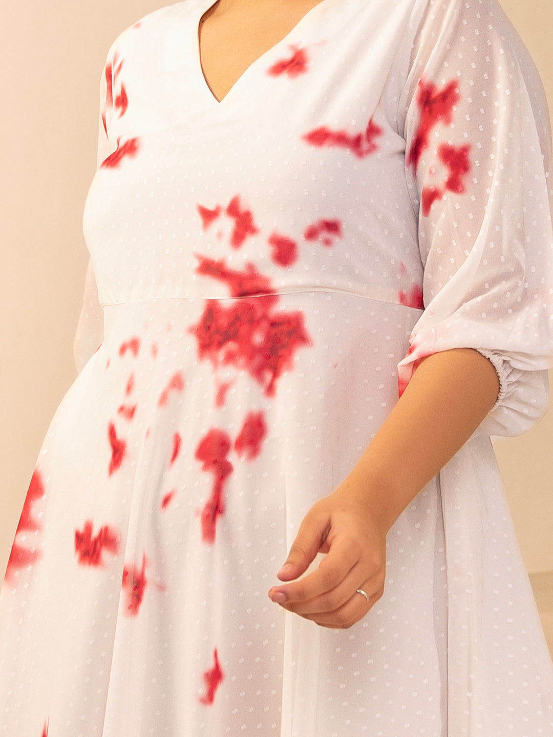 Plus Size Off White Dobby Georgette Tie & Dye Fit & Flare Dress