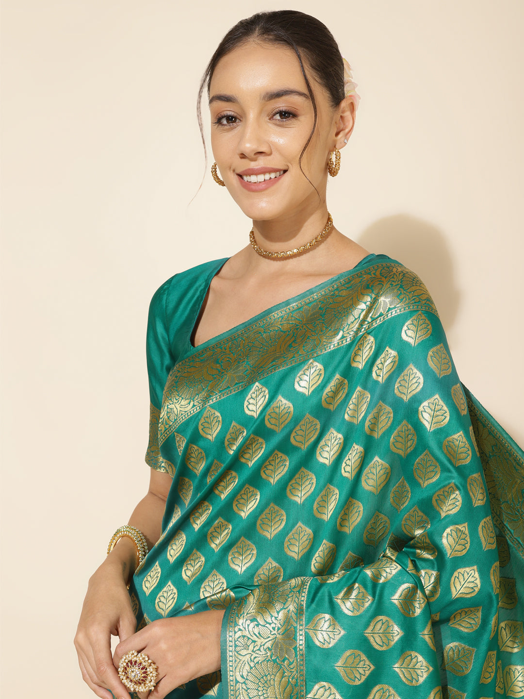 Rama Green Banarasi Silk Ethnic Motifs Saree with Unstitched Blouse Piece