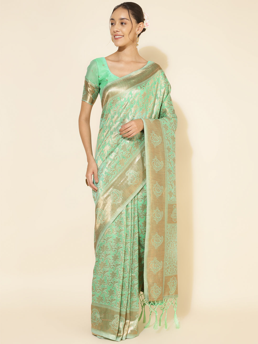 Light Green Chanderi Silk Floral Saree with Unstitched Blouse Piece