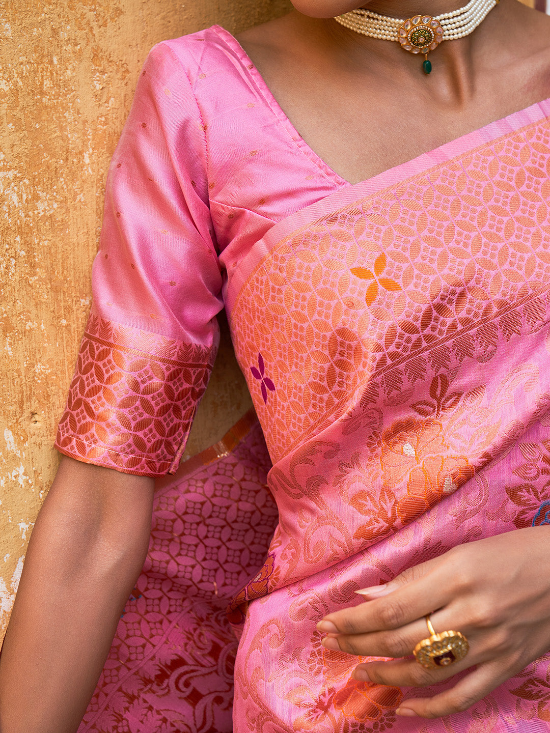 Light Pink Chanderi Silk Woven Jaal Motif Saree with Unstitched Blouse Piece