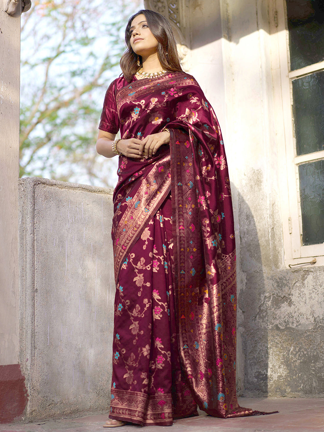 Wine Banarasi Silk Floral Saree with Unstitched Blouse Piece