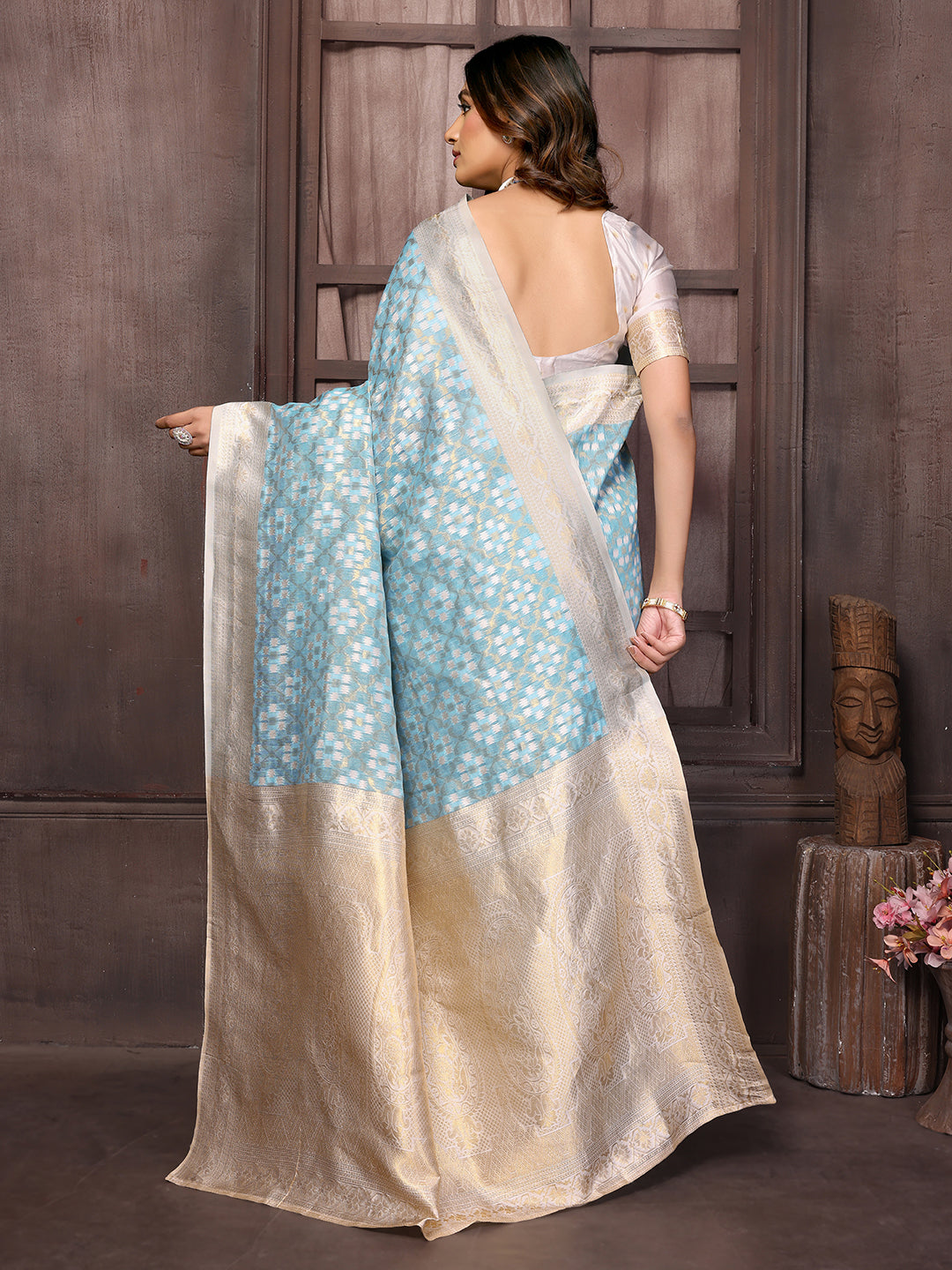 Light Blue Cotton Ethnic Motifs Woven Design Woven Saree with Blouse Piece