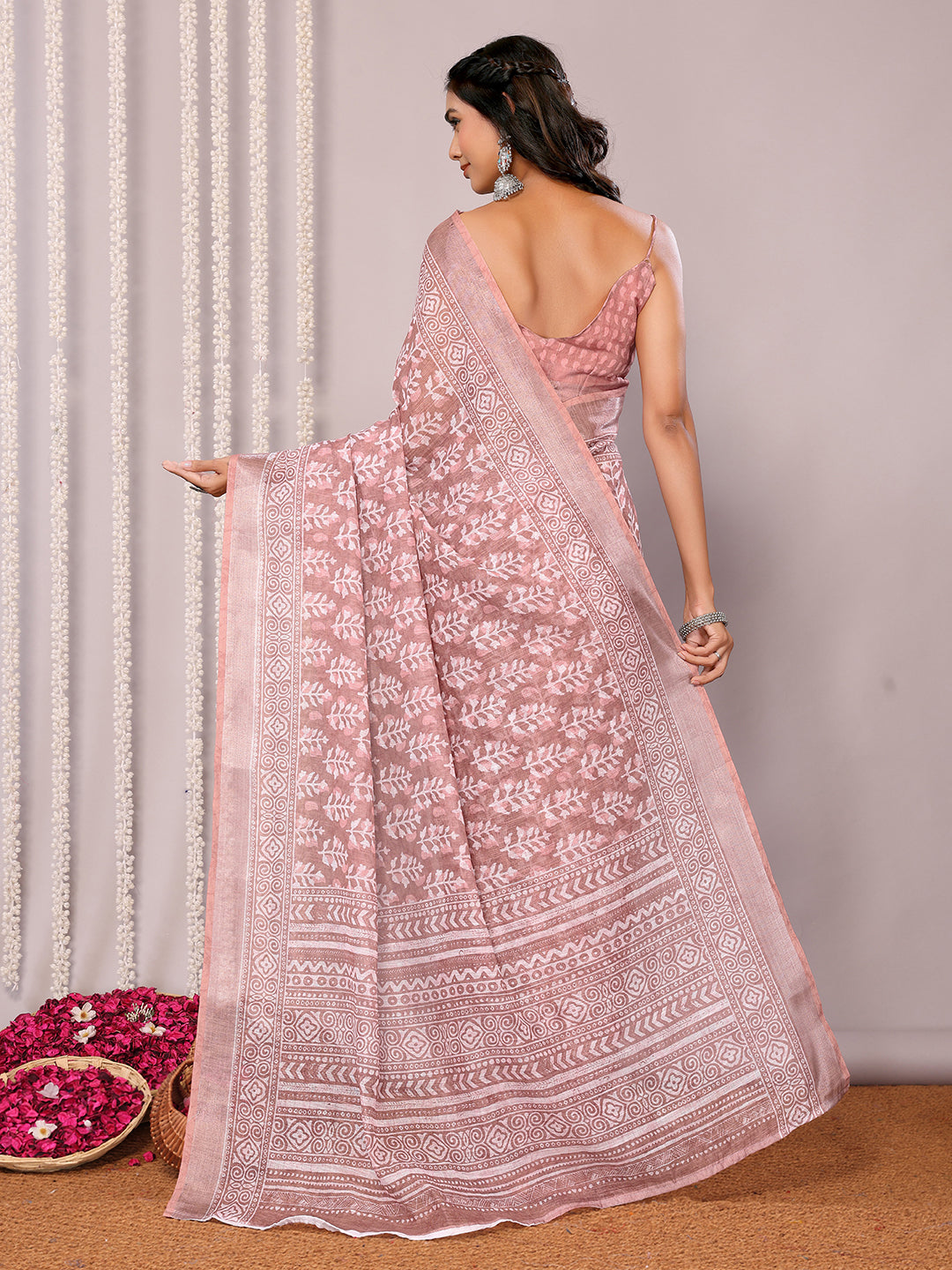 Mauve Linen Blend Block Print Printed Daily Wear Saree with Blouse Piece