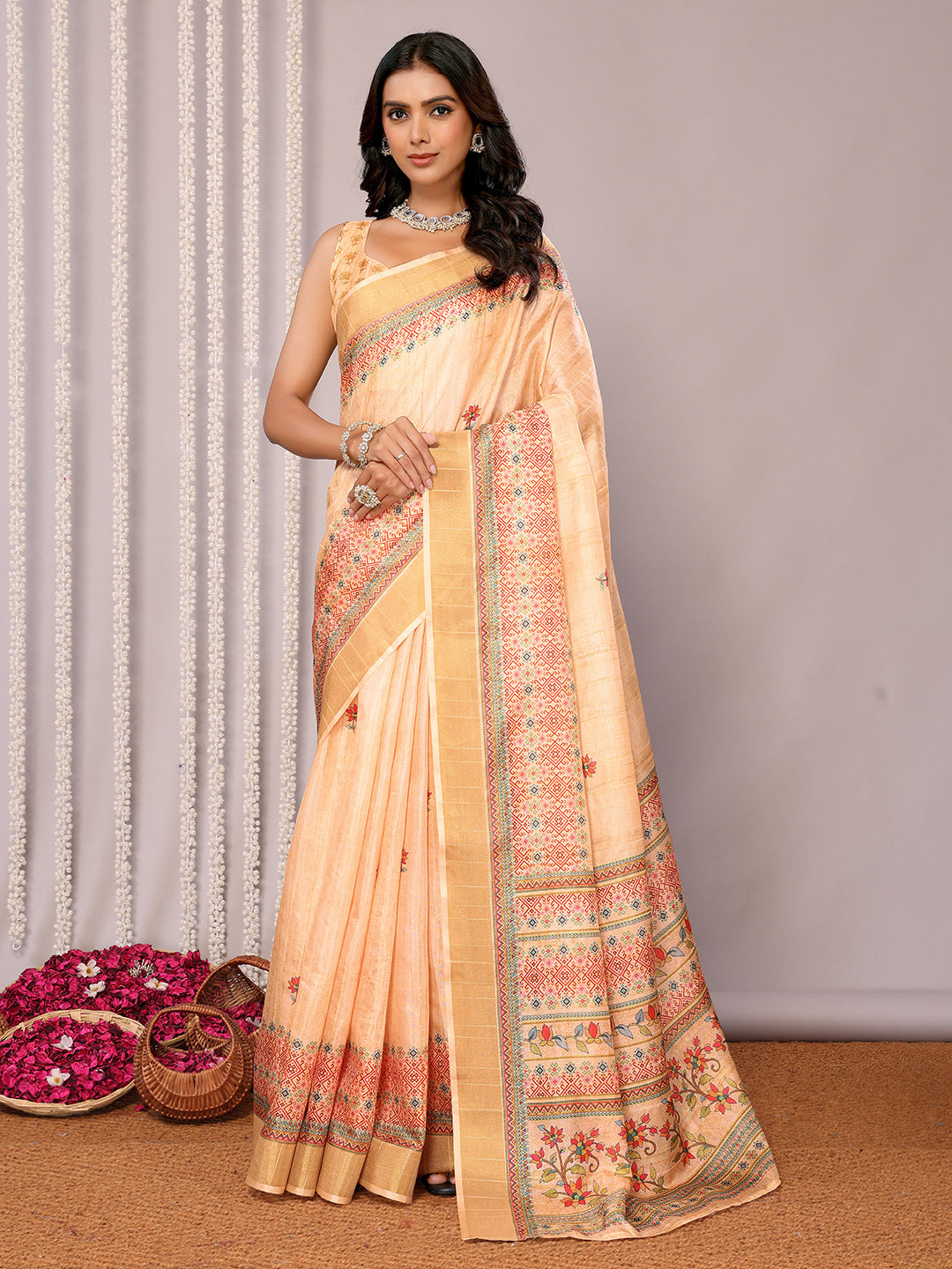Beige Chanderi Silk Floral Printed Chanderi Saree with Blouse Piece