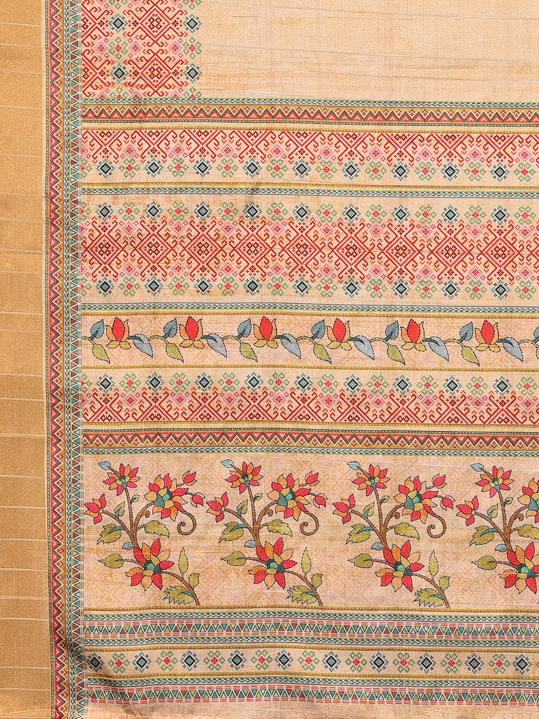 Beige Chanderi Silk Floral Printed Chanderi Saree with Blouse Piece