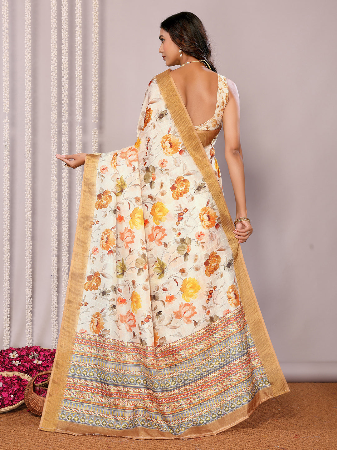 Cream Chanderi Silk Floral Printed Chanderi Saree with Blouse Piece