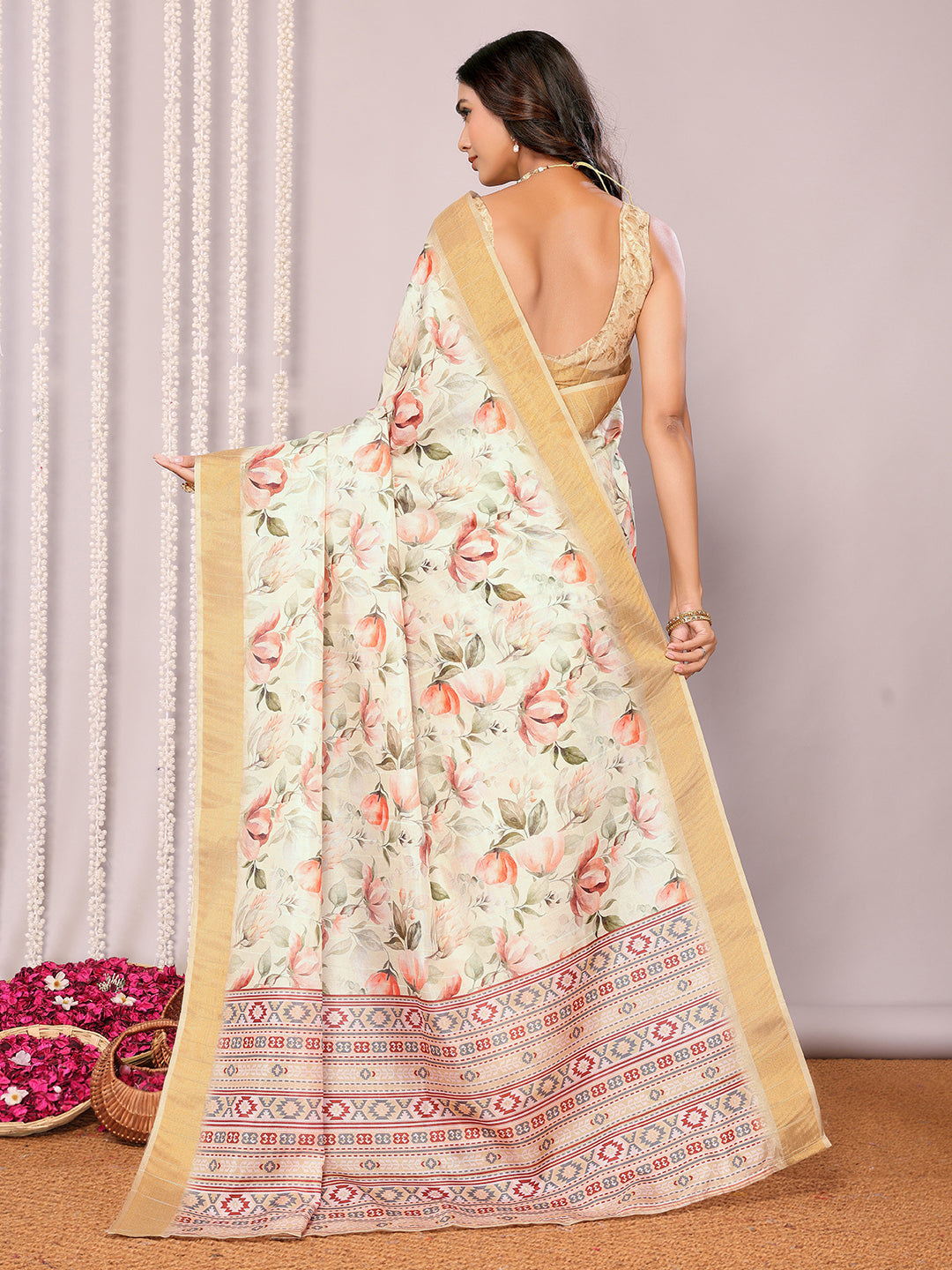 Cream Chanderi Silk Floral Printed Chanderi Saree with Blouse Piece