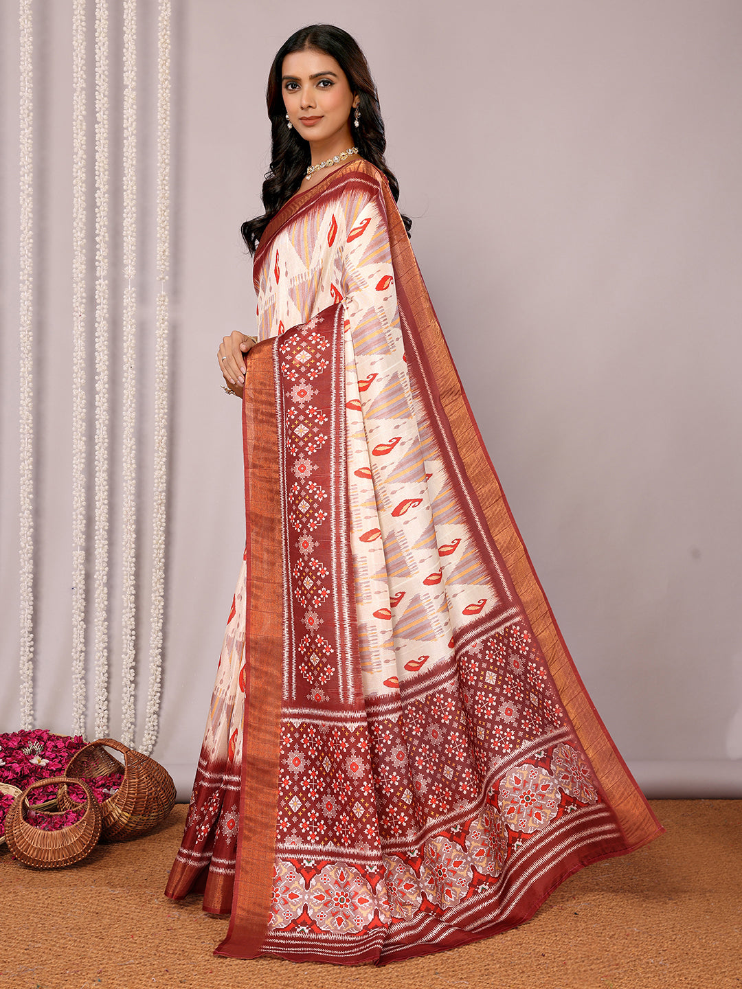 Cream Chanderi Silk Ikkat Printed Chanderi Saree with Blouse Piece