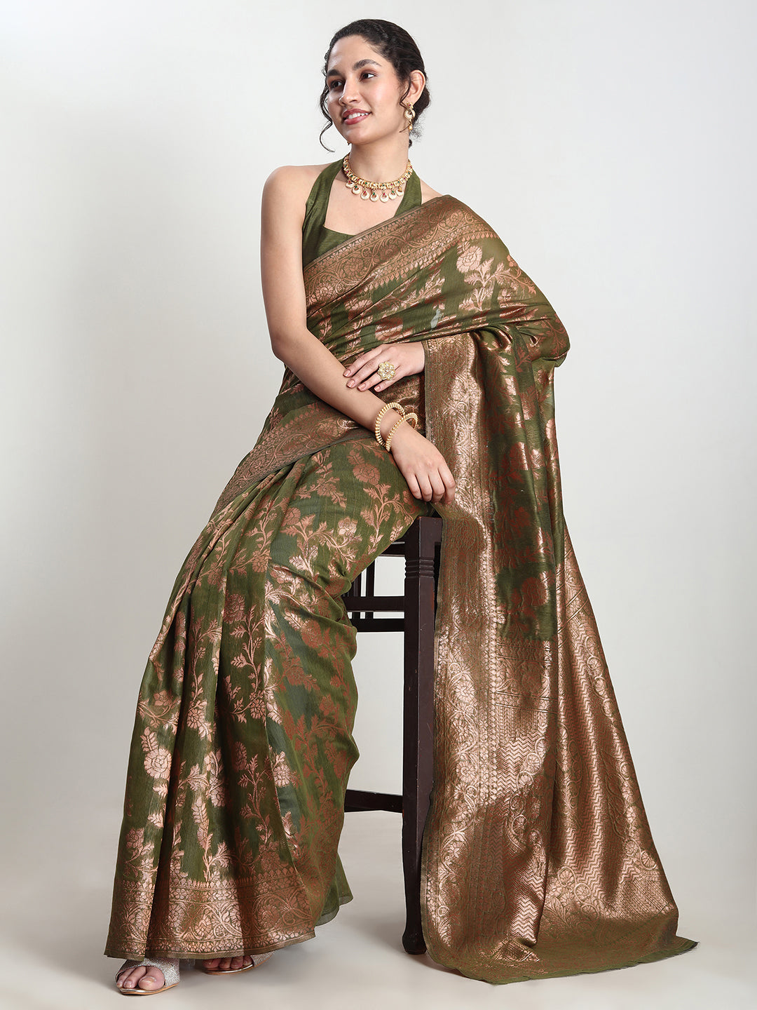 Janasya Women's Green Silk Blend Floral Woven Design Jacquard Saree with Blouse Piece