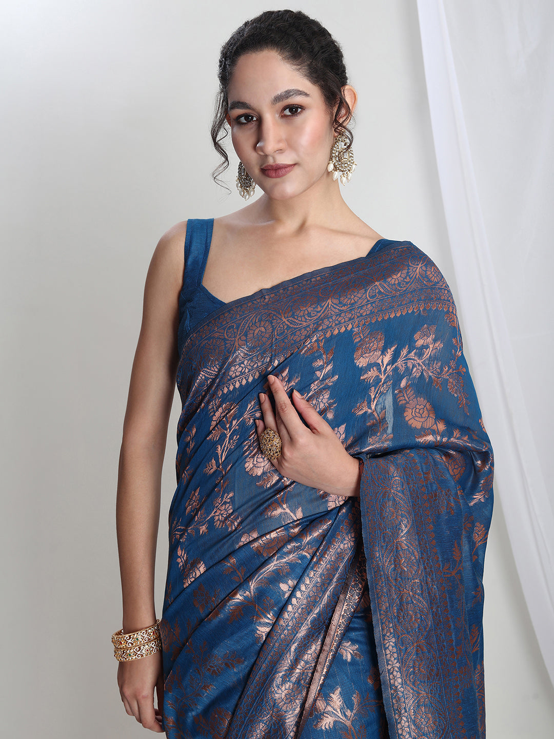 Janasya Women's Blue Silk Blend Floral Woven Design Jacquard Saree with Blouse Piece