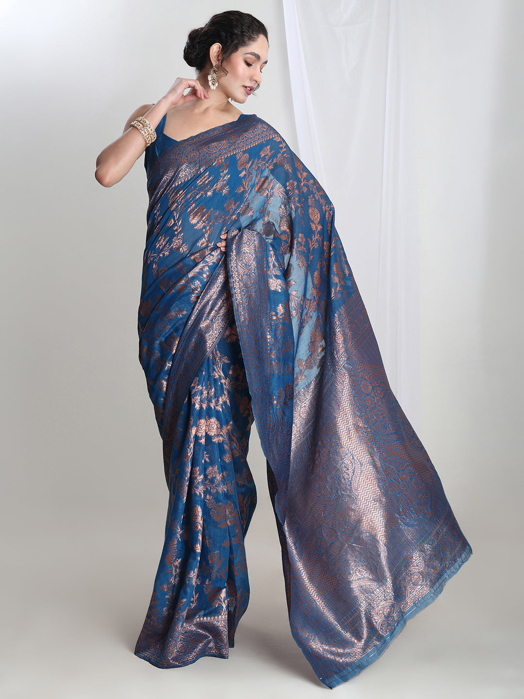 Janasya Women's Blue Silk Blend Floral Woven Design Jacquard Saree with Blouse Piece