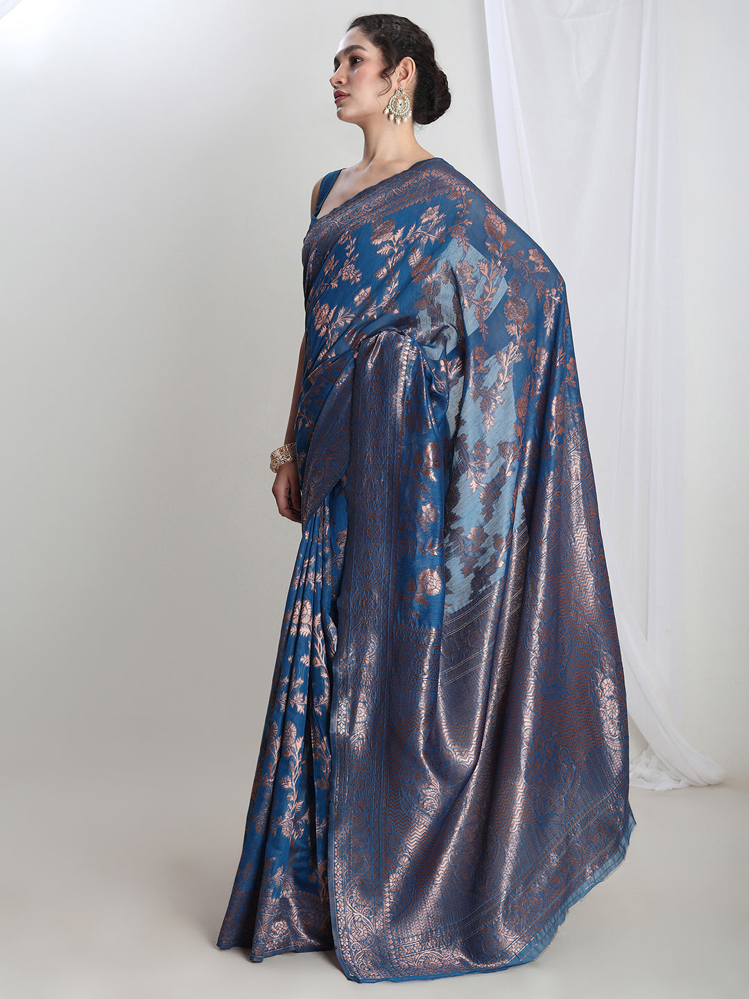 Janasya Women's Blue Silk Blend Floral Woven Design Jacquard Saree with Blouse Piece