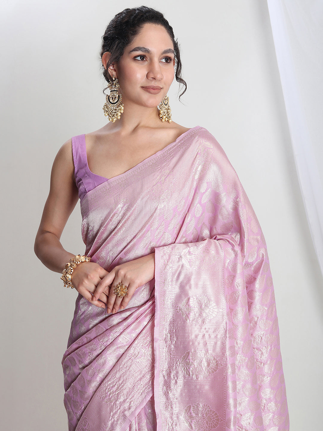 Janasya Women's Lavender Silk Blend Leaf Motifs Woven Design Jacquard Saree with Blouse Piece