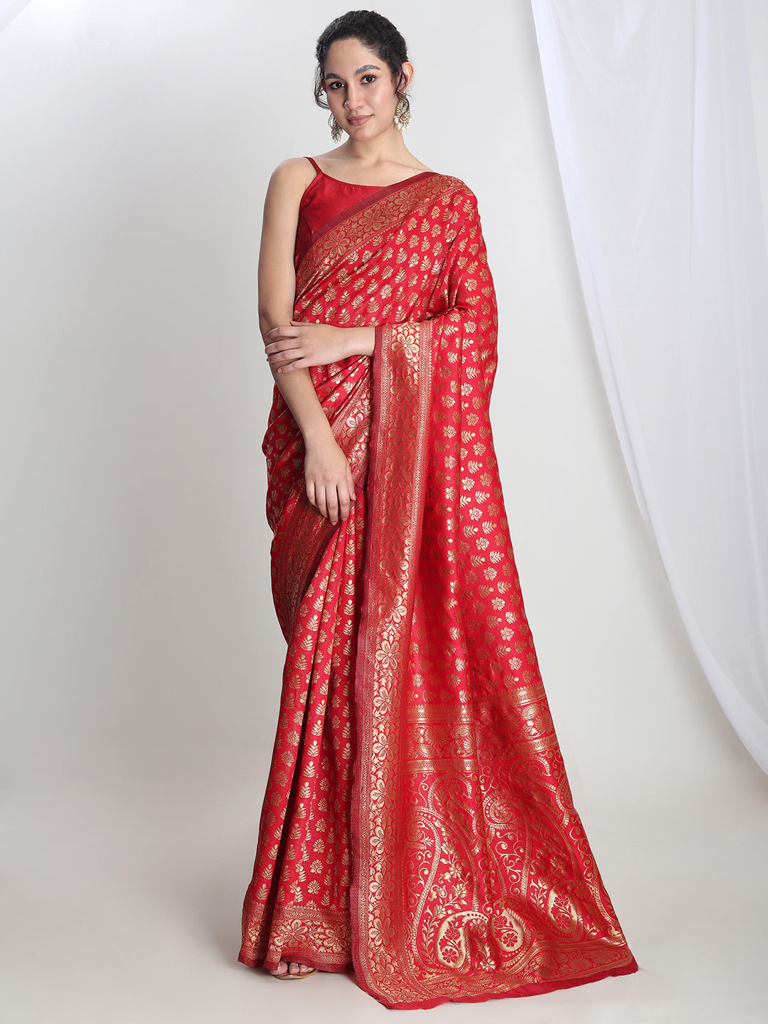 Janasya Women's Red Silk Blend Floral Woven Design Jacquard Saree with Blouse Piece