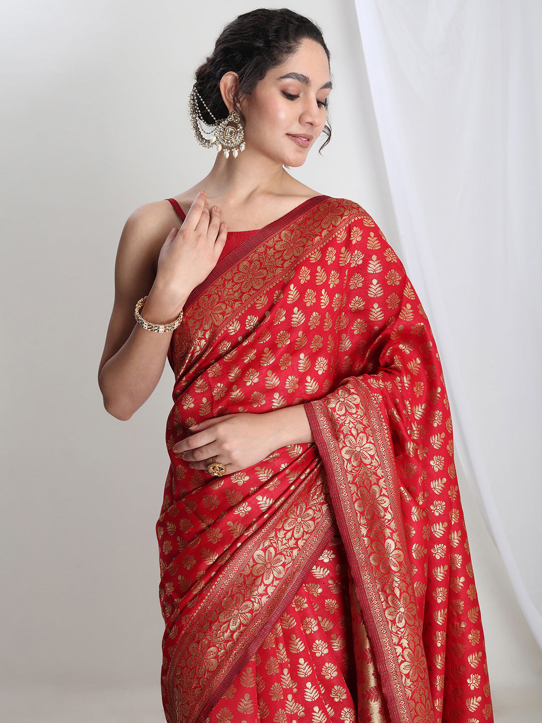 Janasya Women's Red Silk Blend Floral Woven Design Jacquard Saree with Blouse Piece