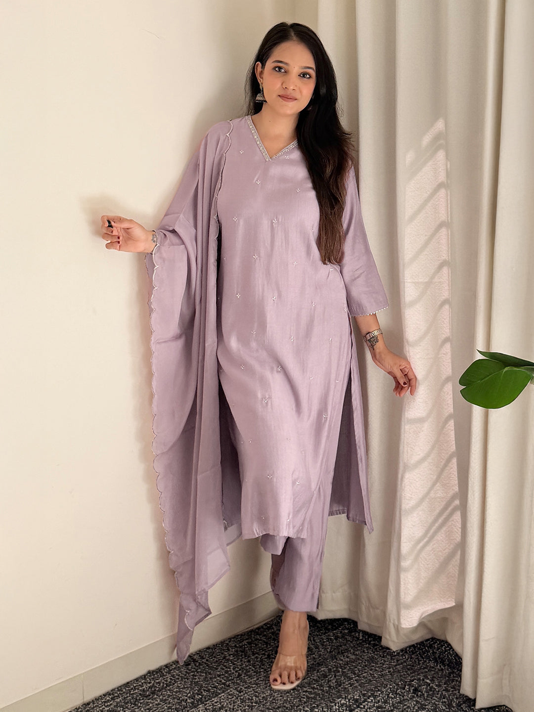 Women's Lavender Chinon Embellished Kurta with Pant and Dupatta