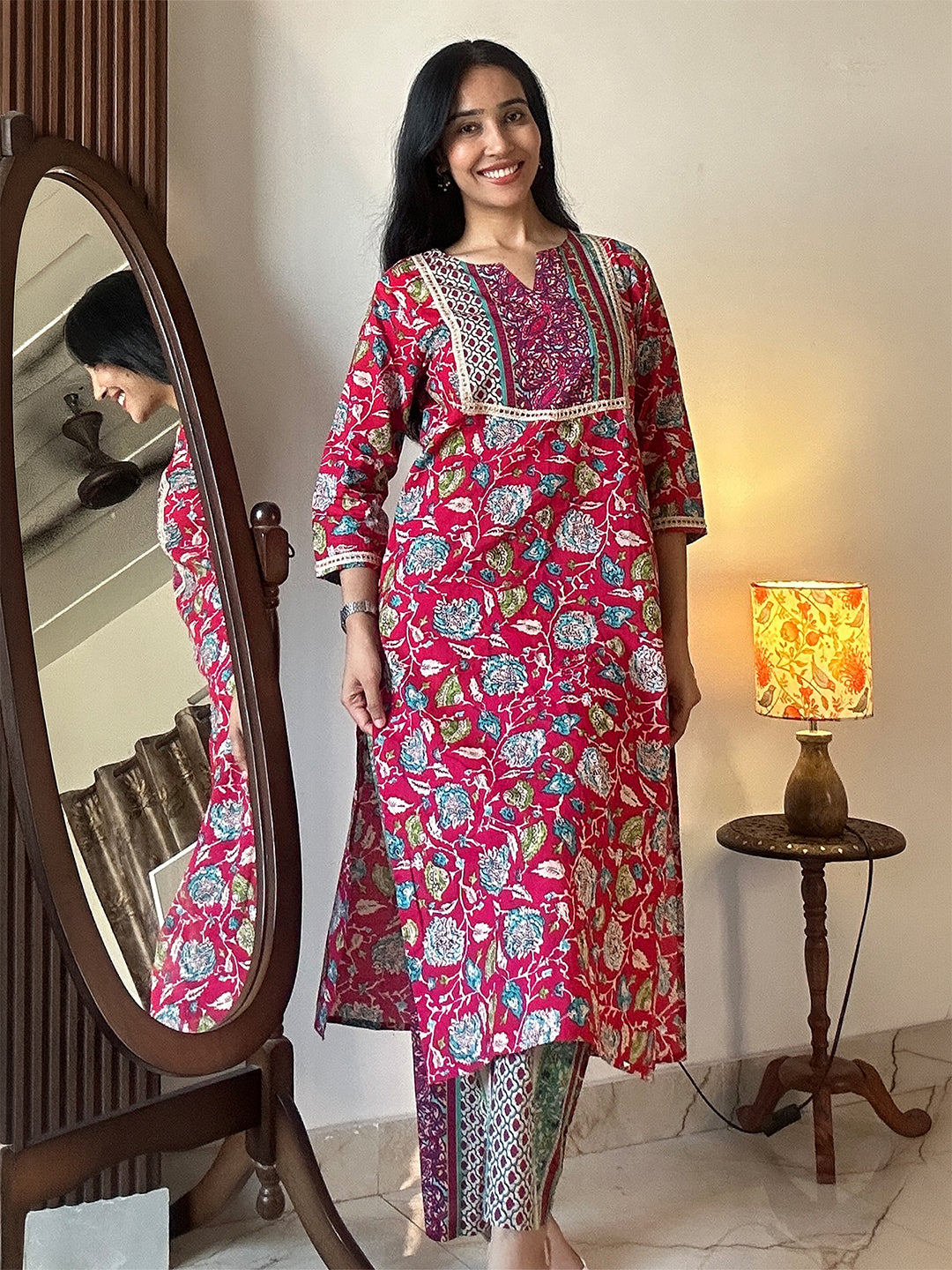 Janasya Women's Pink Pure Cotton Floral Printed Straight Kurta Pant Set