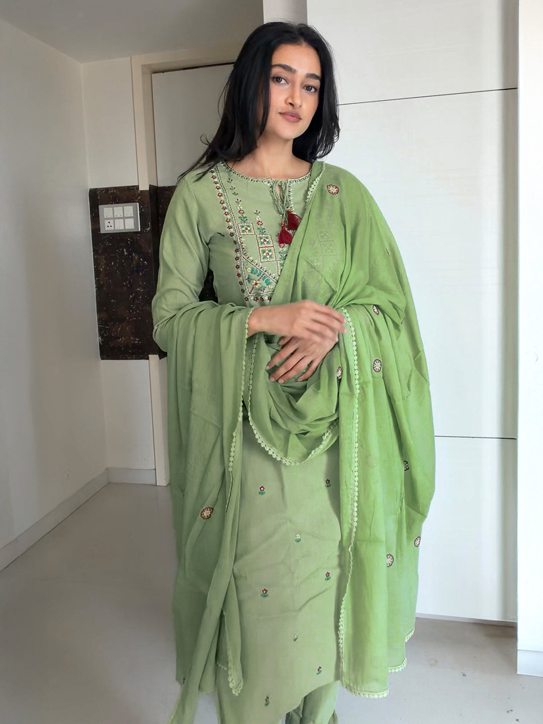 Janasya Women's Mint Green Linen Cotton Embroidered Straight Kurta Set