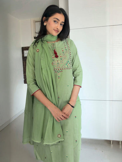 Janasya Women's Mint Green Linen Cotton Embroidered Straight Kurta Set