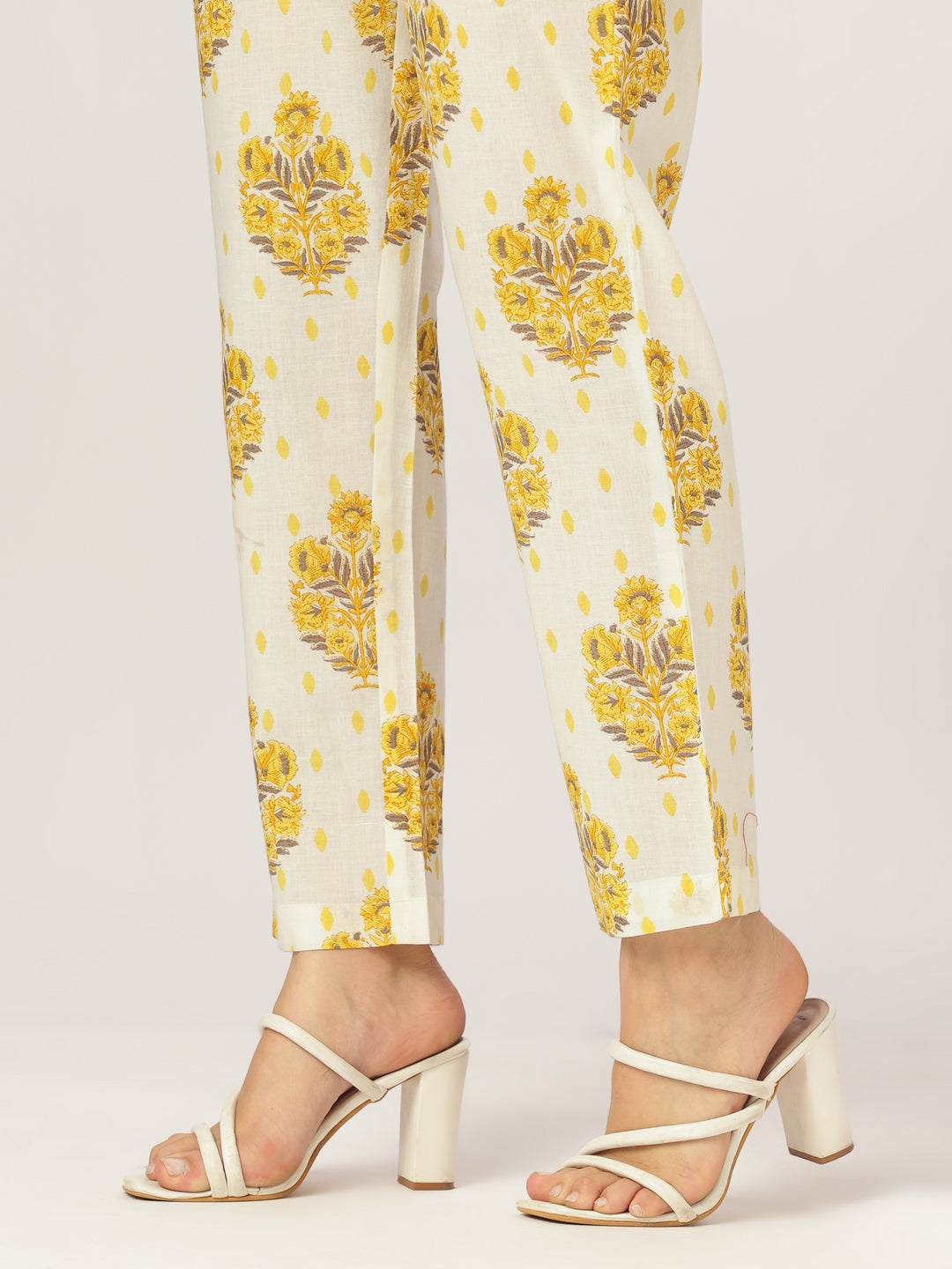 Janasya Women's Off White Pure Cotton Floral Printed A-line Kurta Set