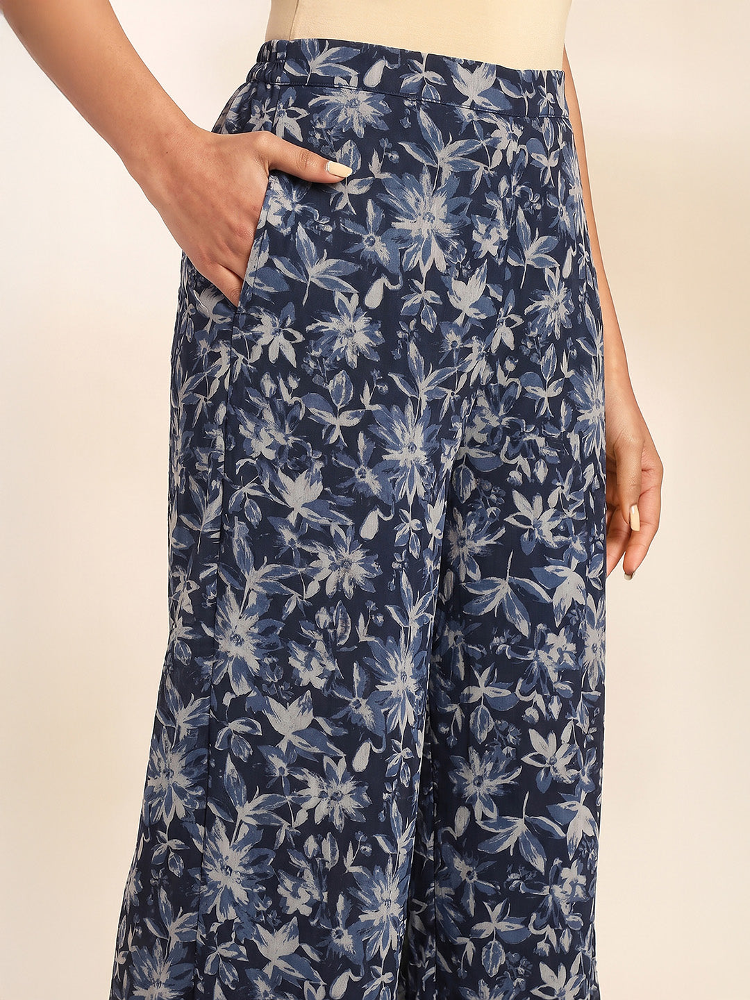 Janasya Women's Black Georgette Floral Printed A-Line Co-Ord Set