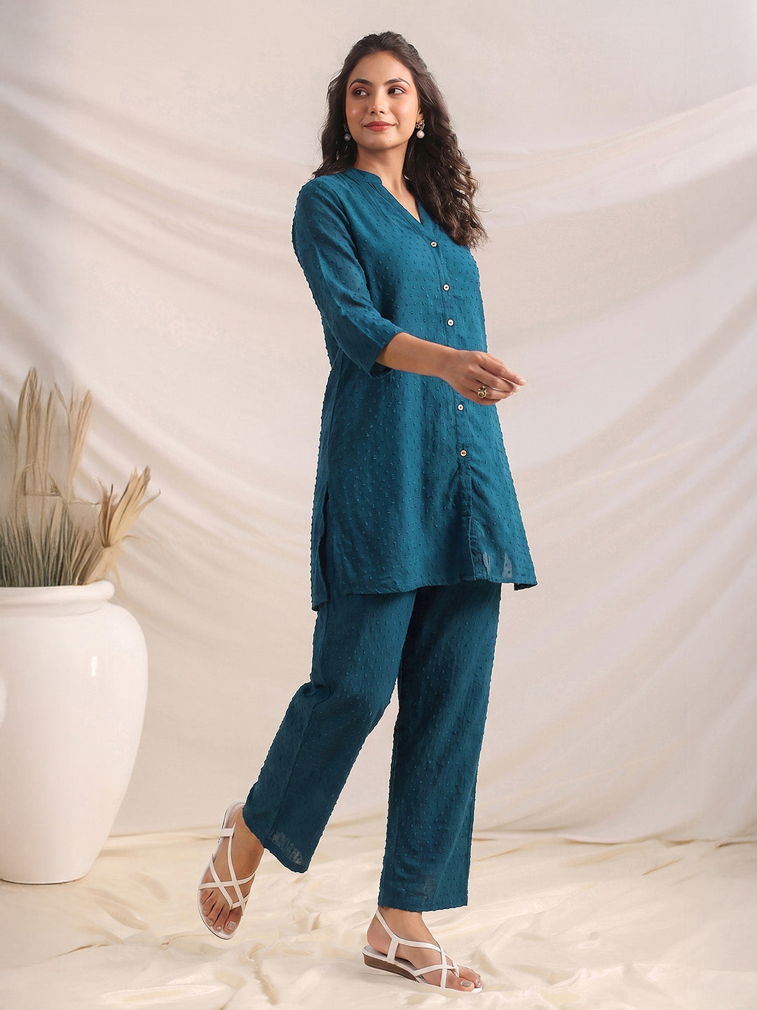 Janasya Women's Teal Blue Dobby Chiffon Solid Straight Co-Ord Set