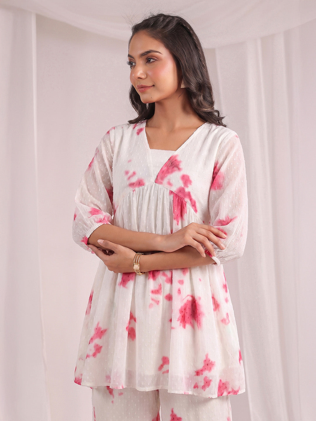 Janasya Women's Off White Dobby Georgette Abstract Gathered Co-Od Set