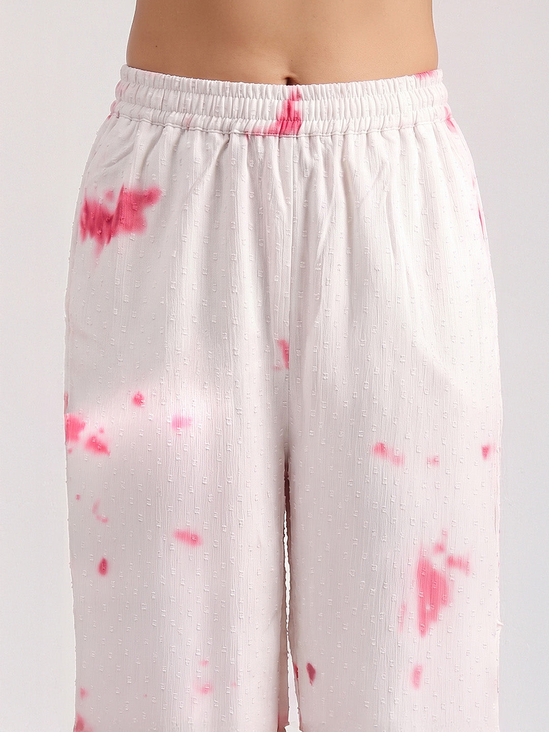 Janasya Women's Off White Dobby Georgette Abstract Gathered Co-Od Set