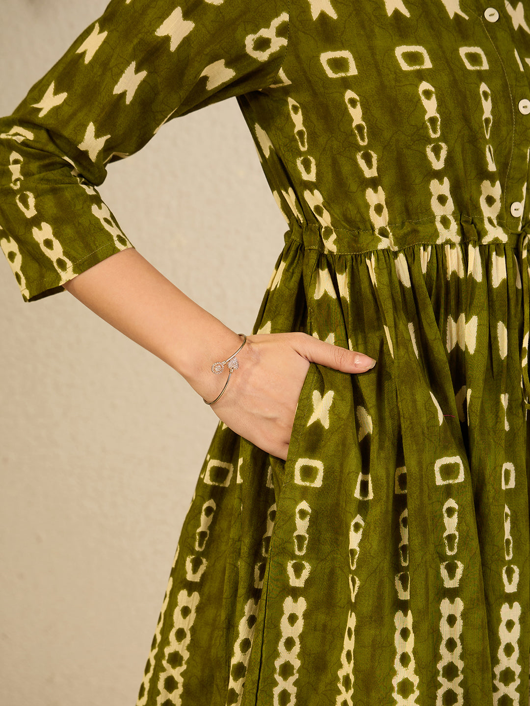 Janasya Women's Olive Green Pure Cotton Geometric Printed Fit & Flare Dress