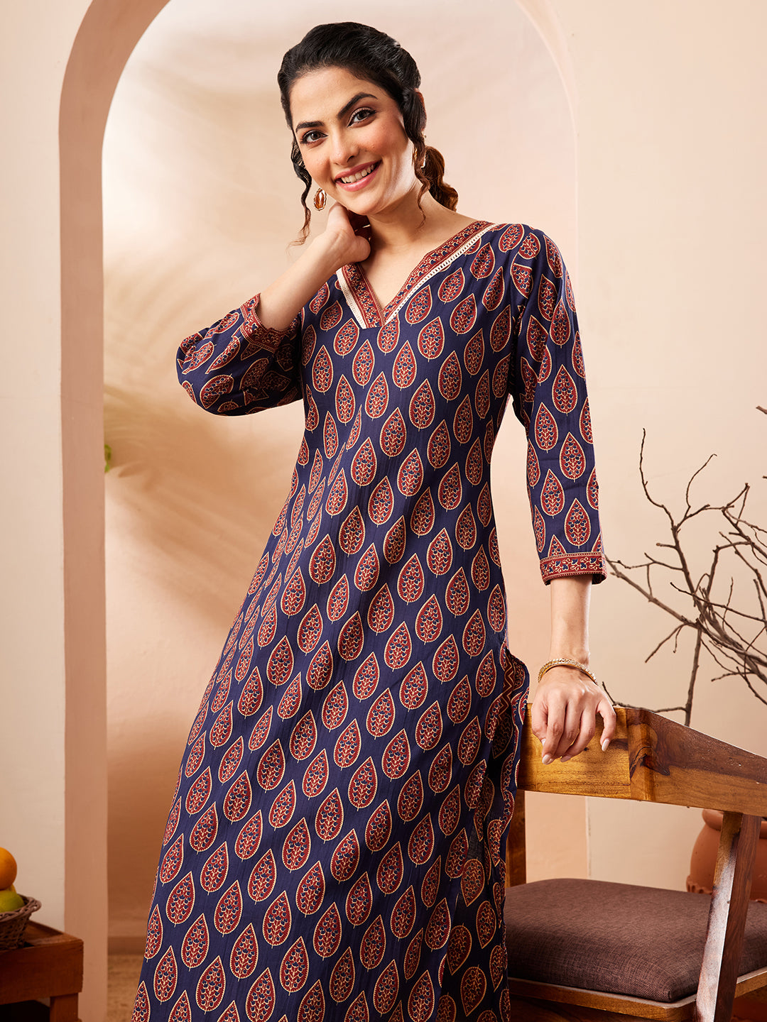 Janasya Women's Navy Blue Pure Cotton Printed Straight Kurta Pant Set