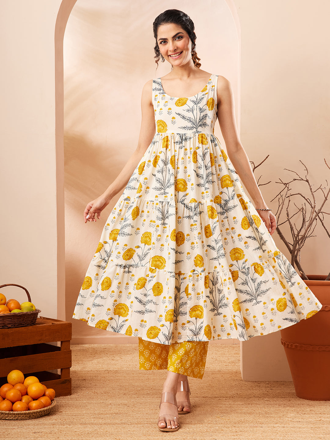 Janasya Women's Off White Pure Cotton Floral Printed Tiered Kurta Pant Set