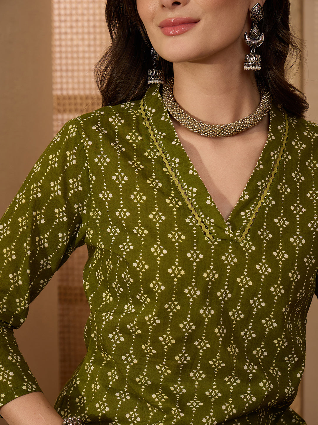 Janasya Women's Olive Pure Cotton Ethnic Motifs Printed Straight Kurta