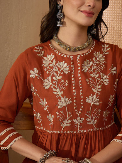Janasya Women's Rust Rayon Embroidered Straight Kurta