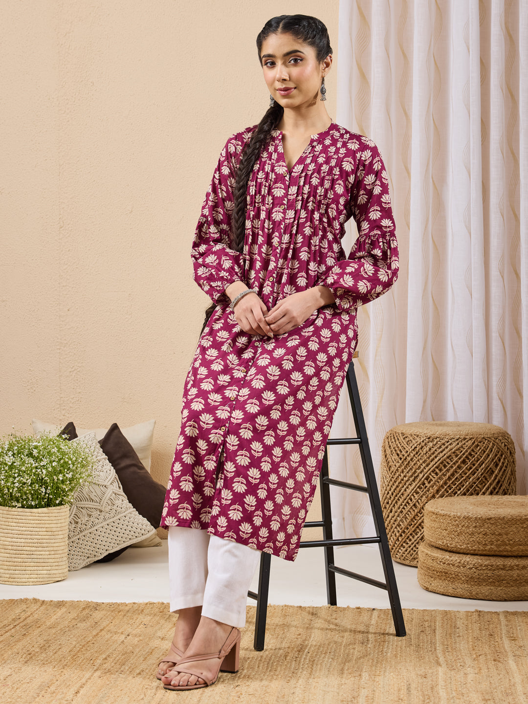 Janasya Women's Purple Pure Cotton Floral Printed Straight Kurta