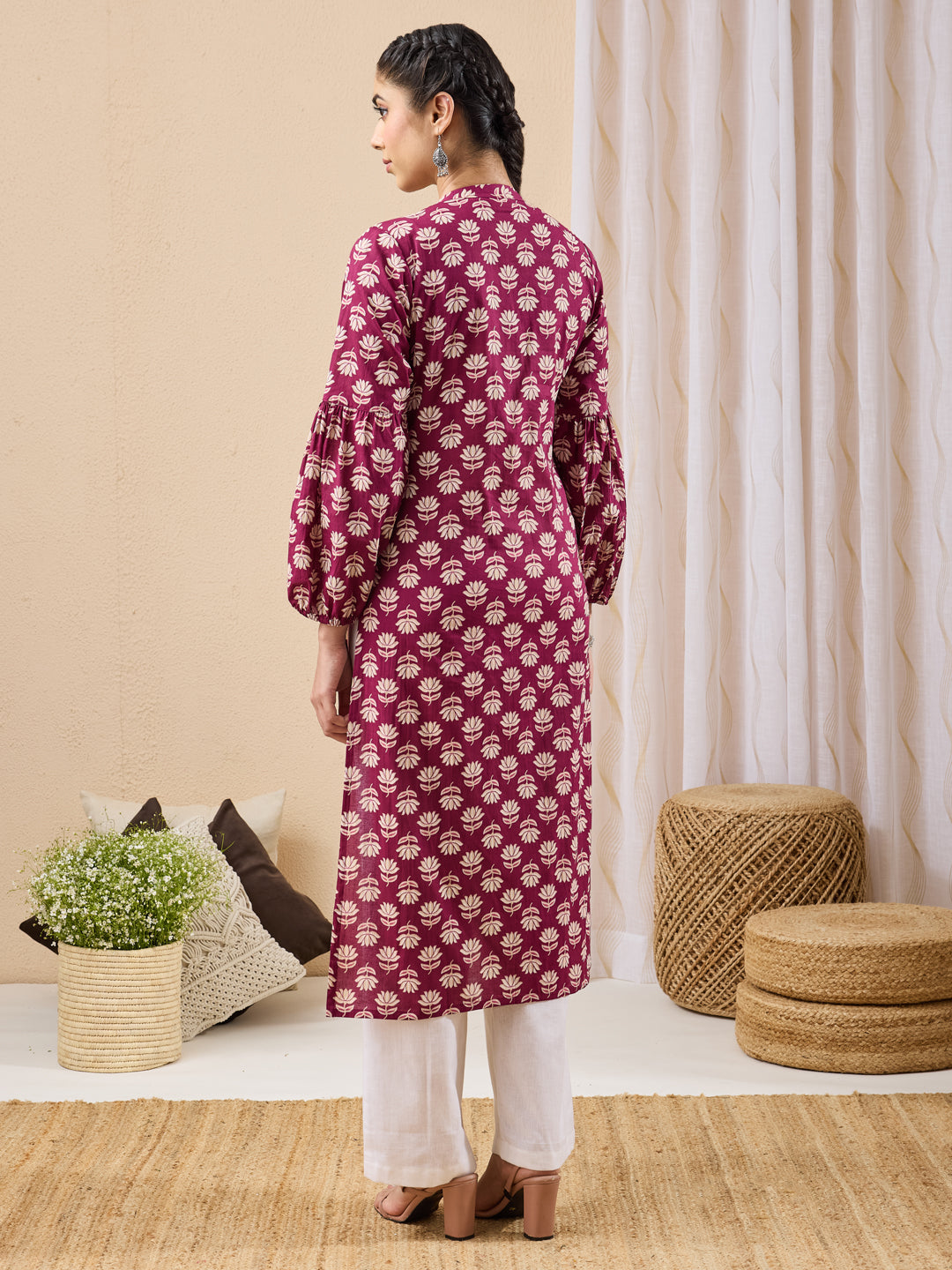 Janasya Women's Purple Pure Cotton Floral Printed Straight Kurta