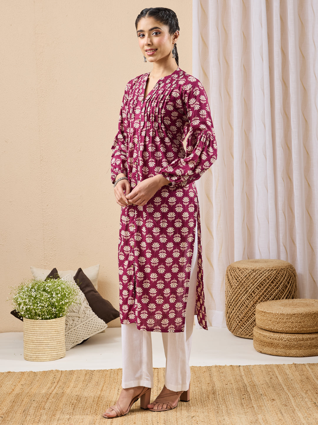Janasya Women's Purple Pure Cotton Floral Printed Straight Kurta
