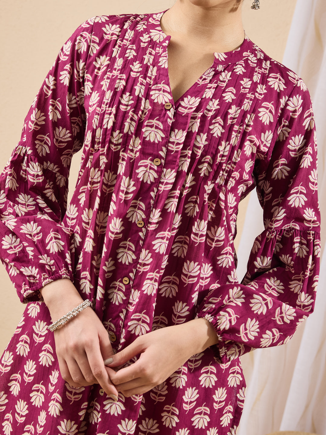 Janasya Women's Purple Pure Cotton Floral Printed Straight Kurta