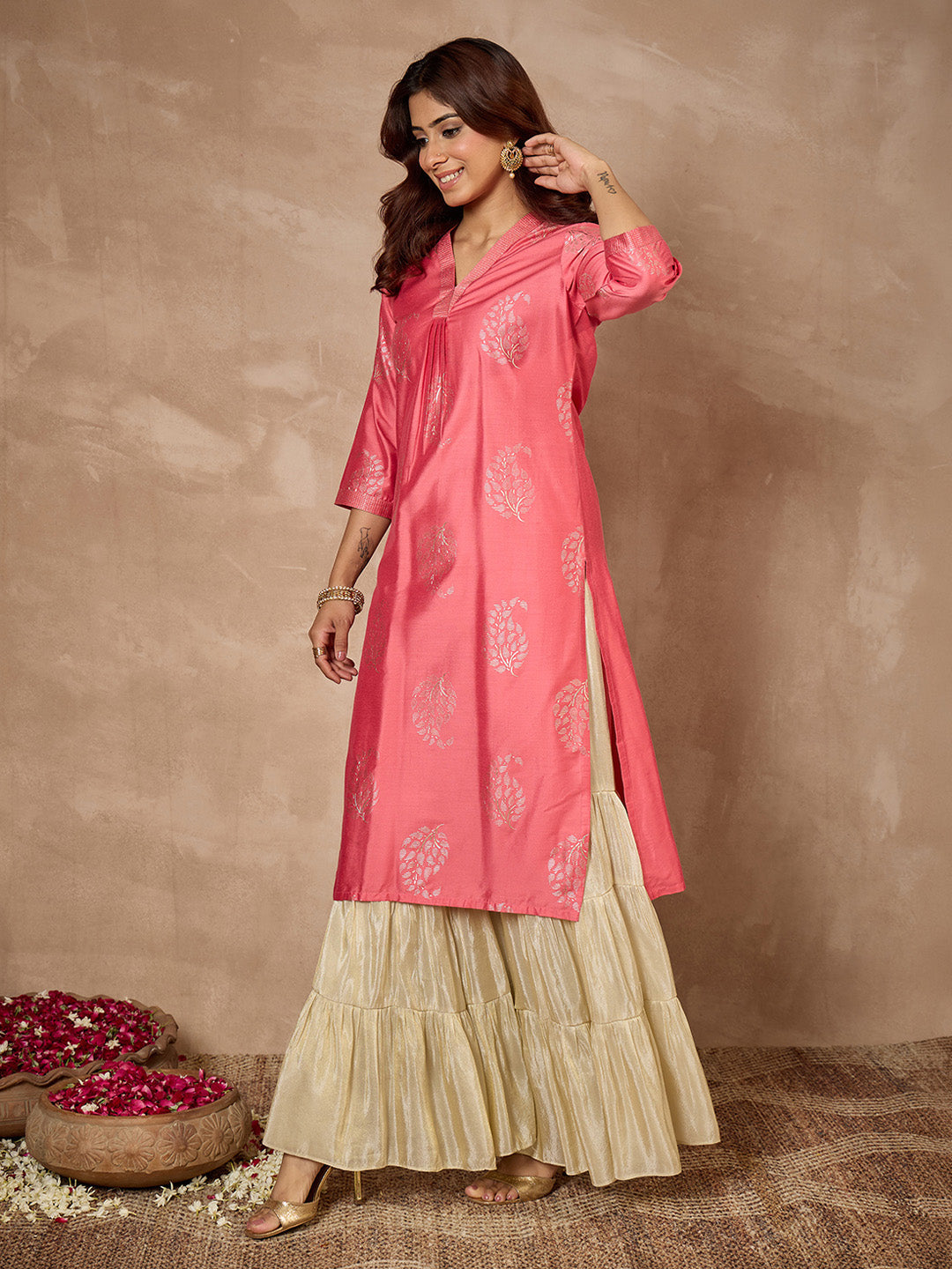 Janasya Women's Pink Silk Blend Leaf Foil Printed Straight Kurta