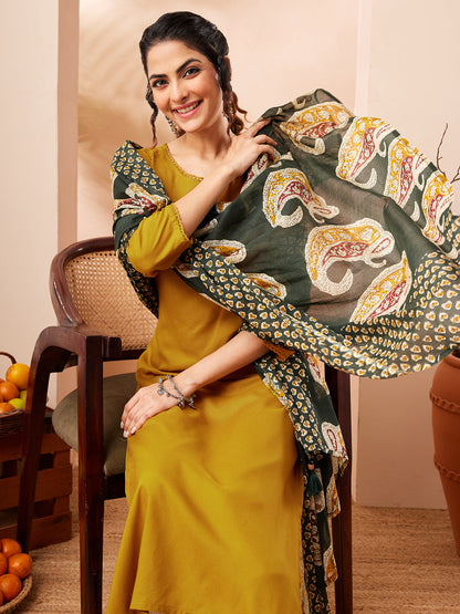 Janasya Women's Mustard Rayon Solid Straight Kurta Set